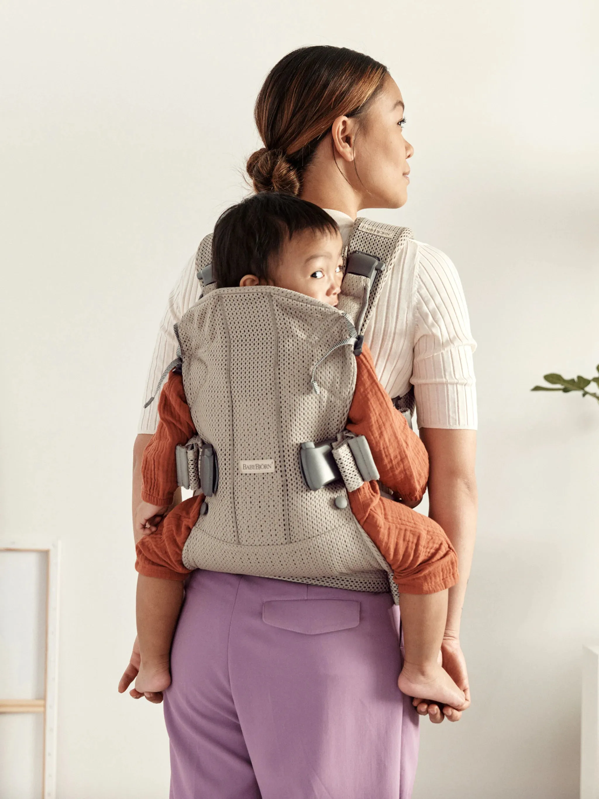 BabyBjorn Draagzak One Cotton 3D Mesh Grijs Beige