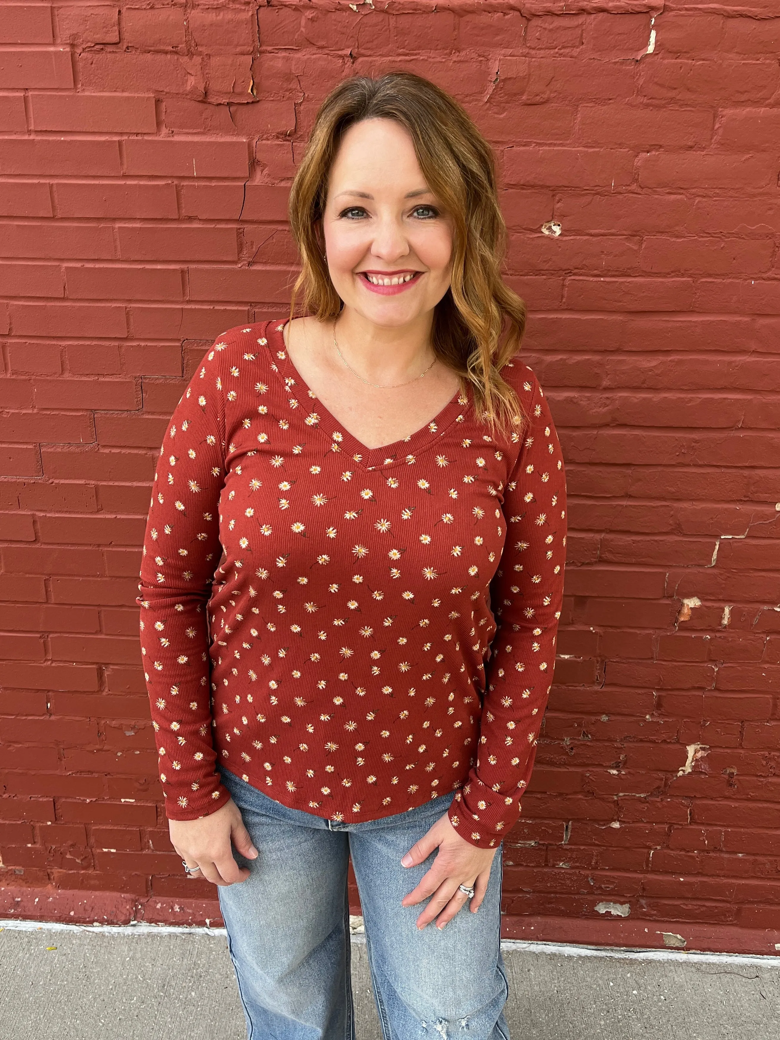 Daisy V-Neck Long Sleeve