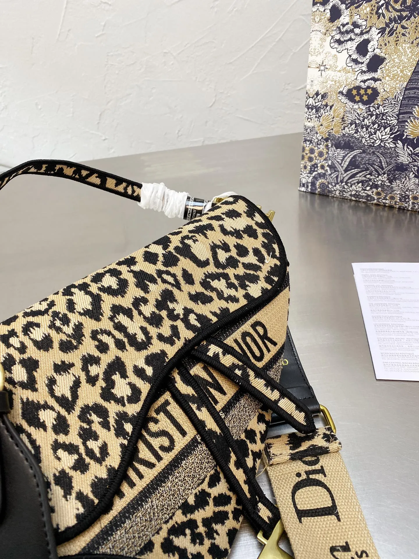 Designer Handbags DR 328