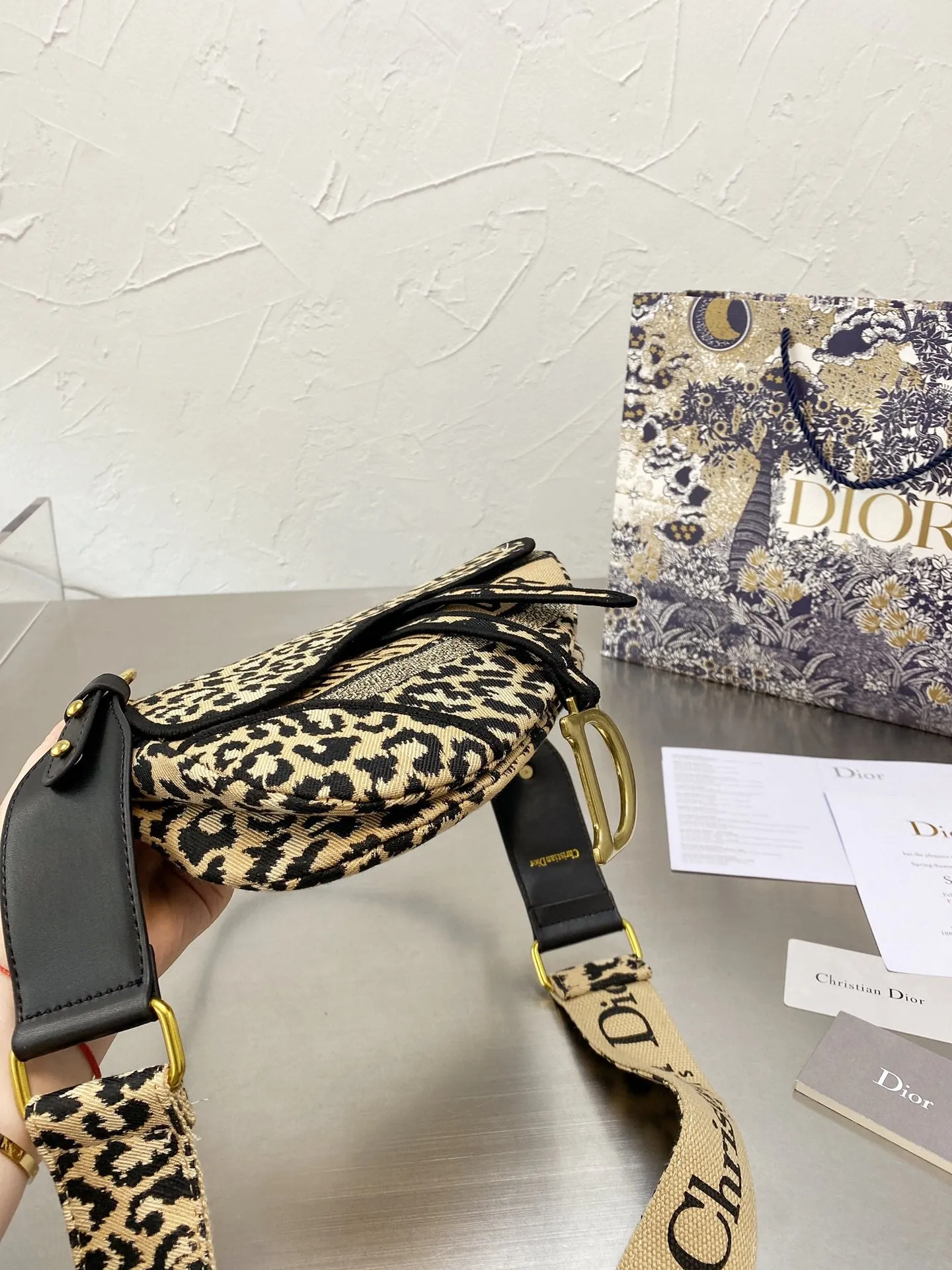 Designer Handbags DR 328