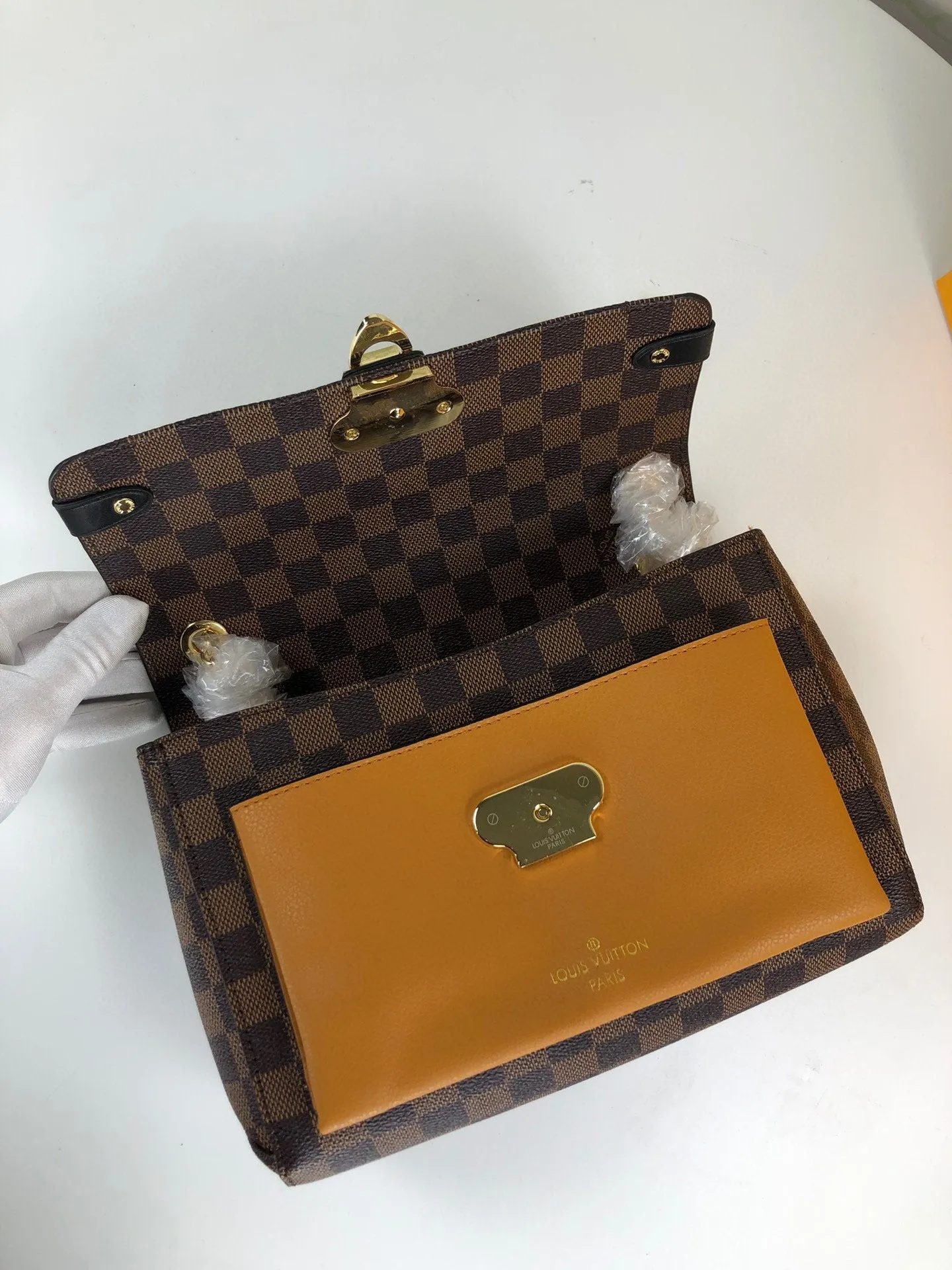 Designer Handbags LN 053