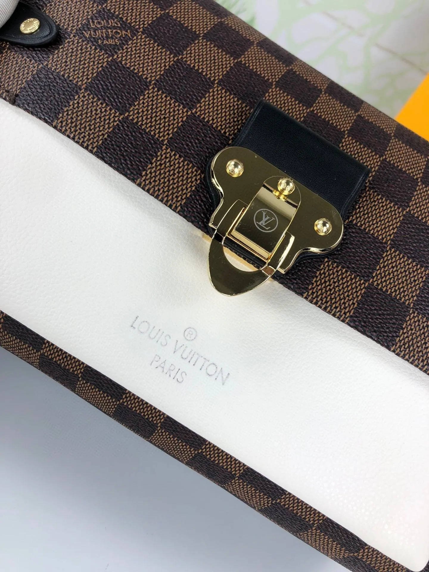 Designer Handbags LN 053