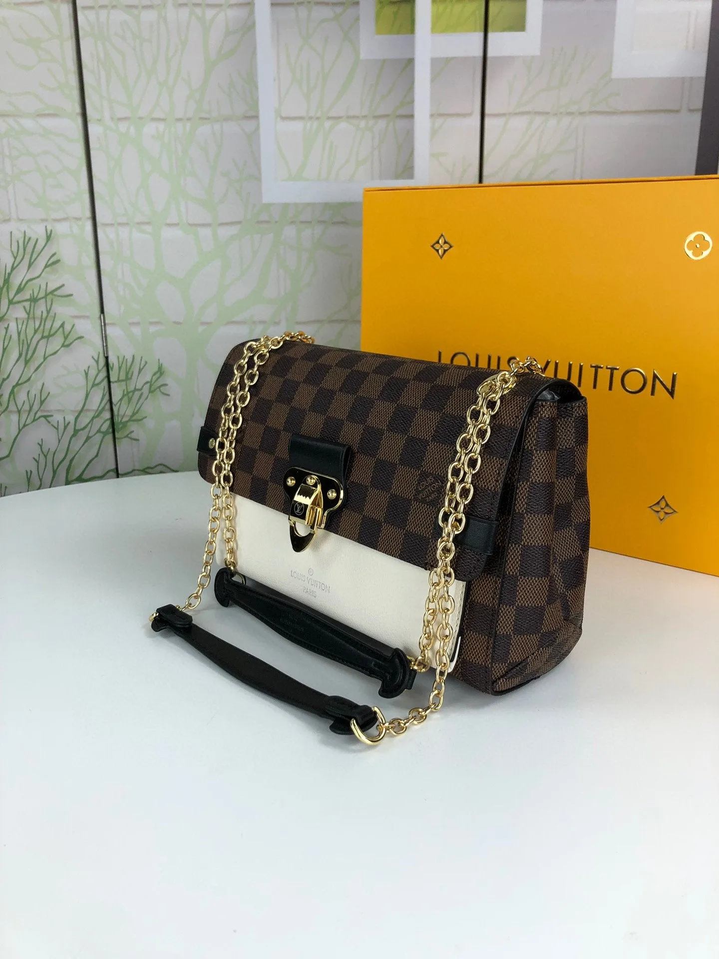 Designer Handbags LN 053