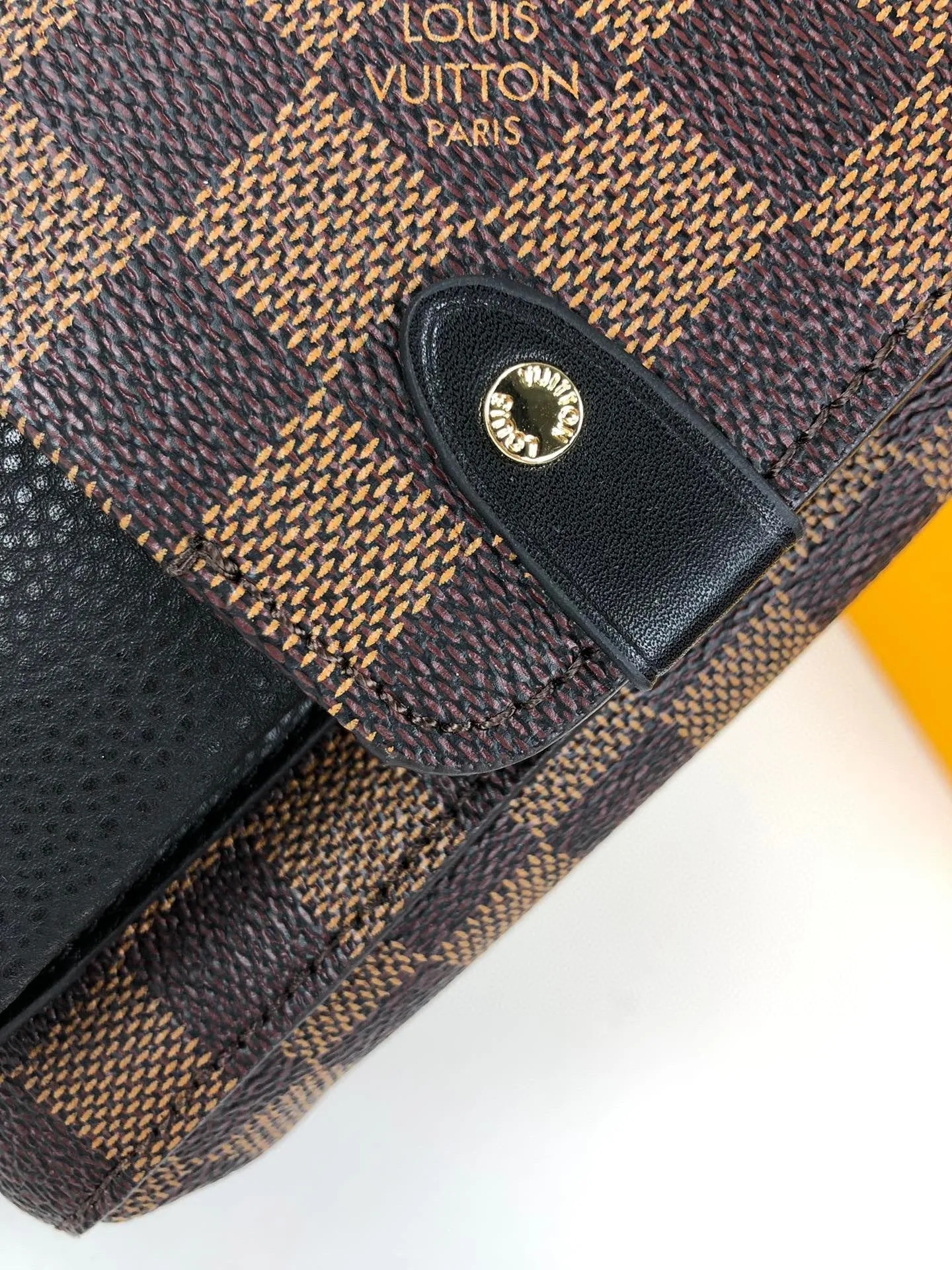 Designer Handbags LN 053