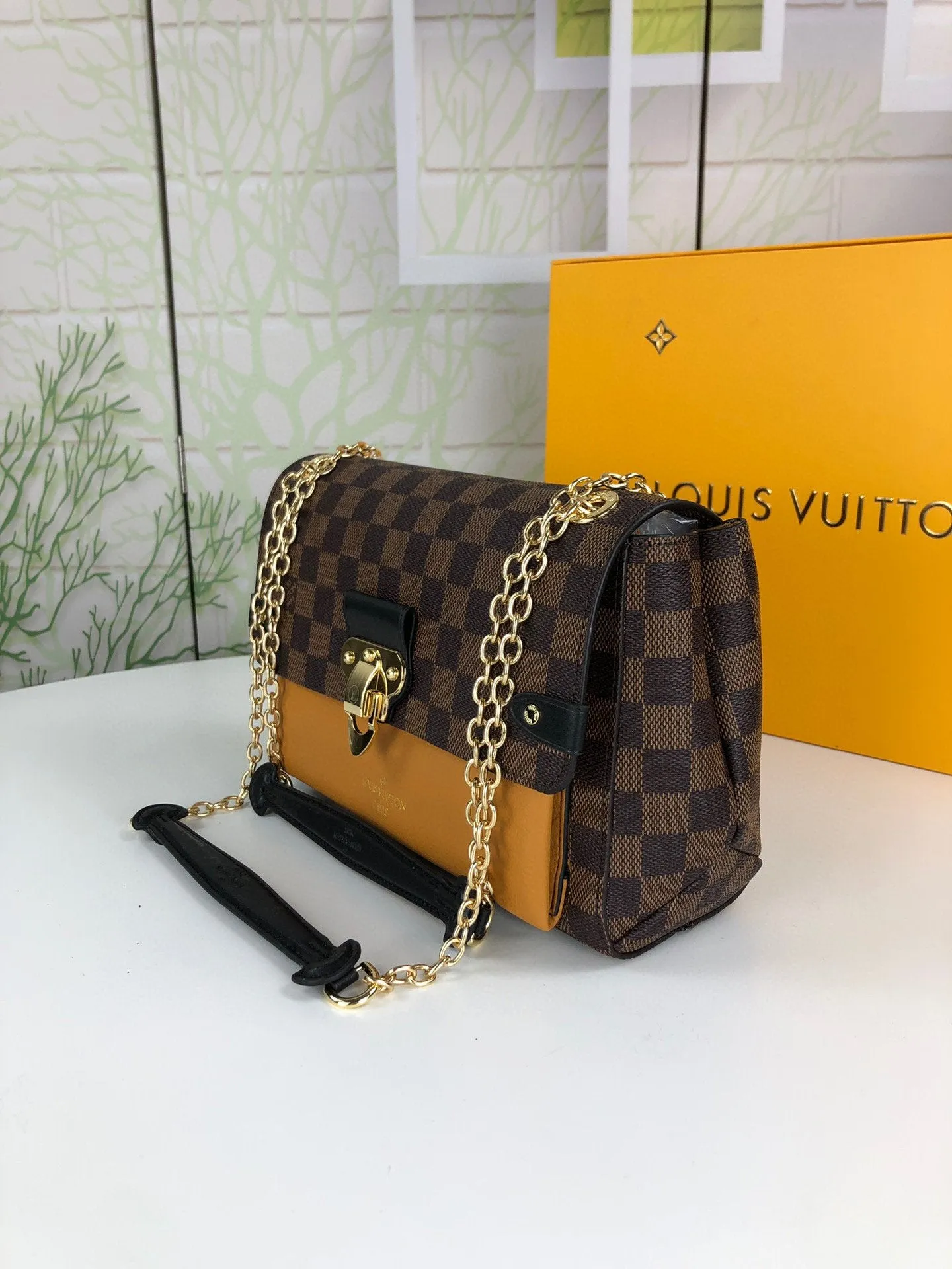 Designer Handbags LN 053
