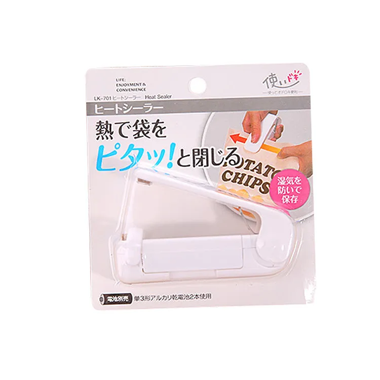 Household Portable food clip mini snack plastic bag sealer to create an airtight seal