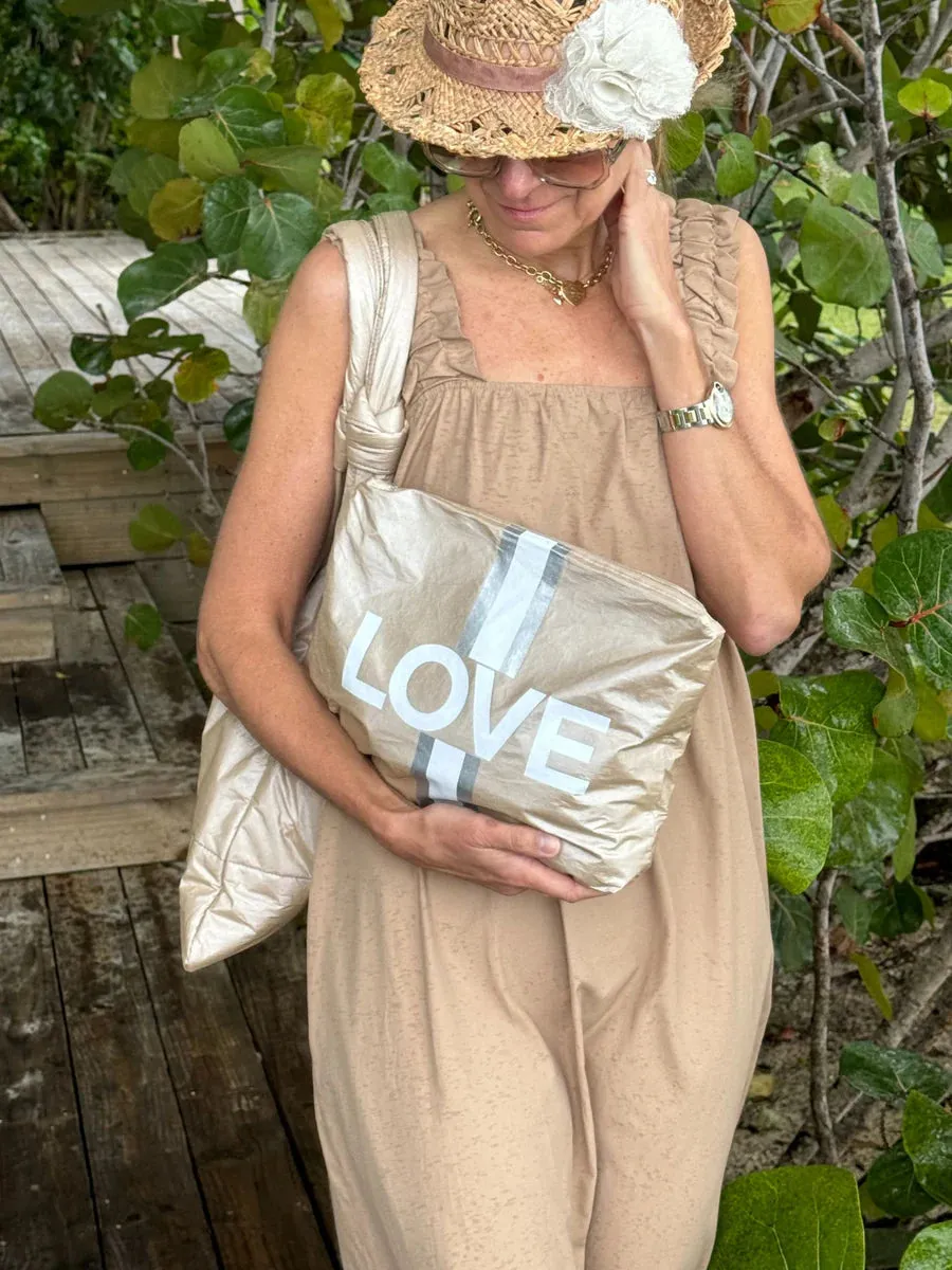MEDIUM PACK WITH STRIPES & LOVE