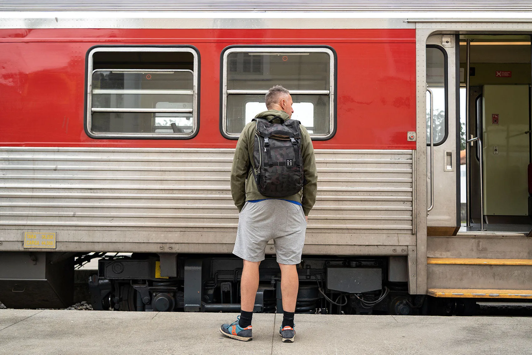Mr. Serious Wanderer backpack camouflage