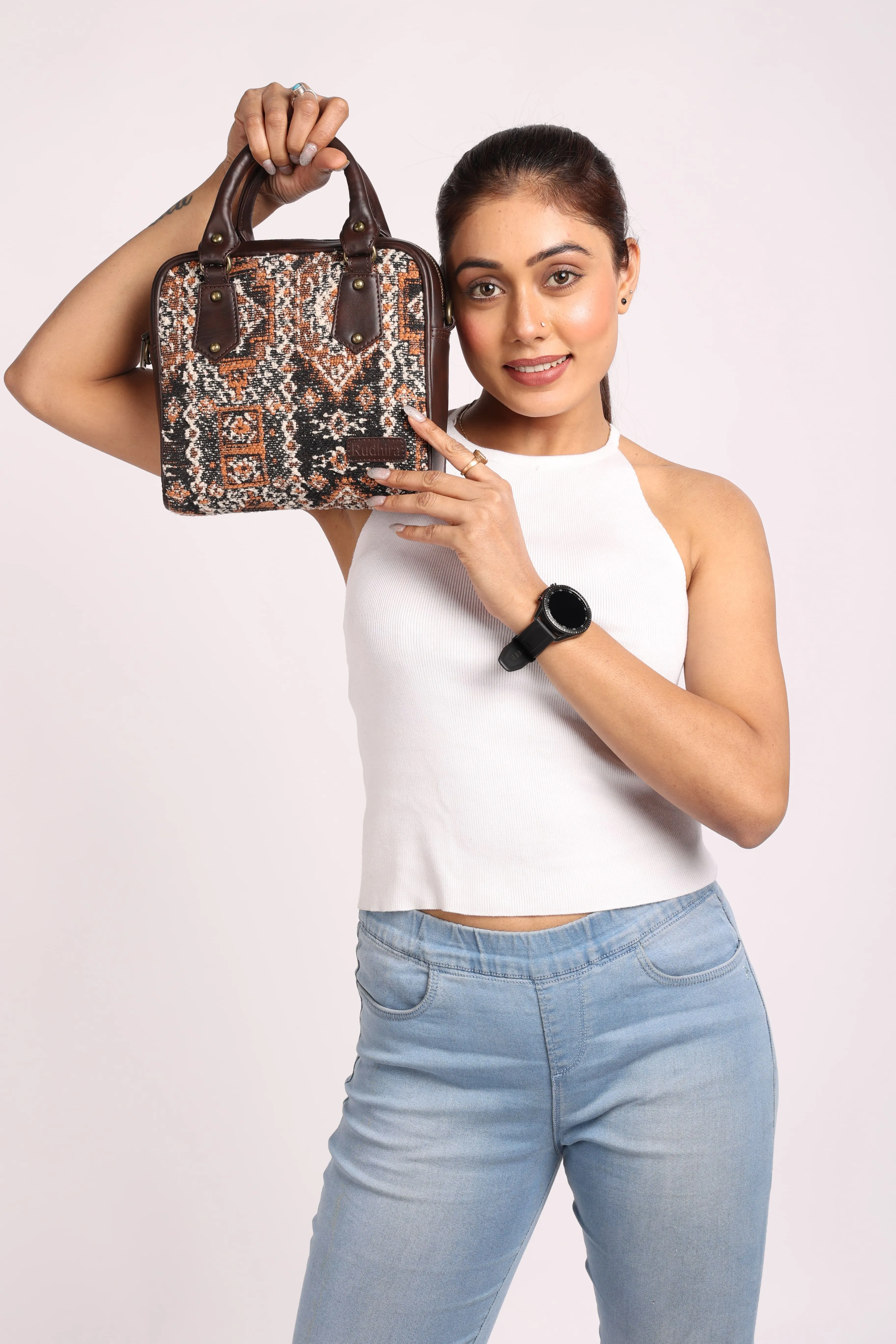 Rudhira Damask Print Satchel bag