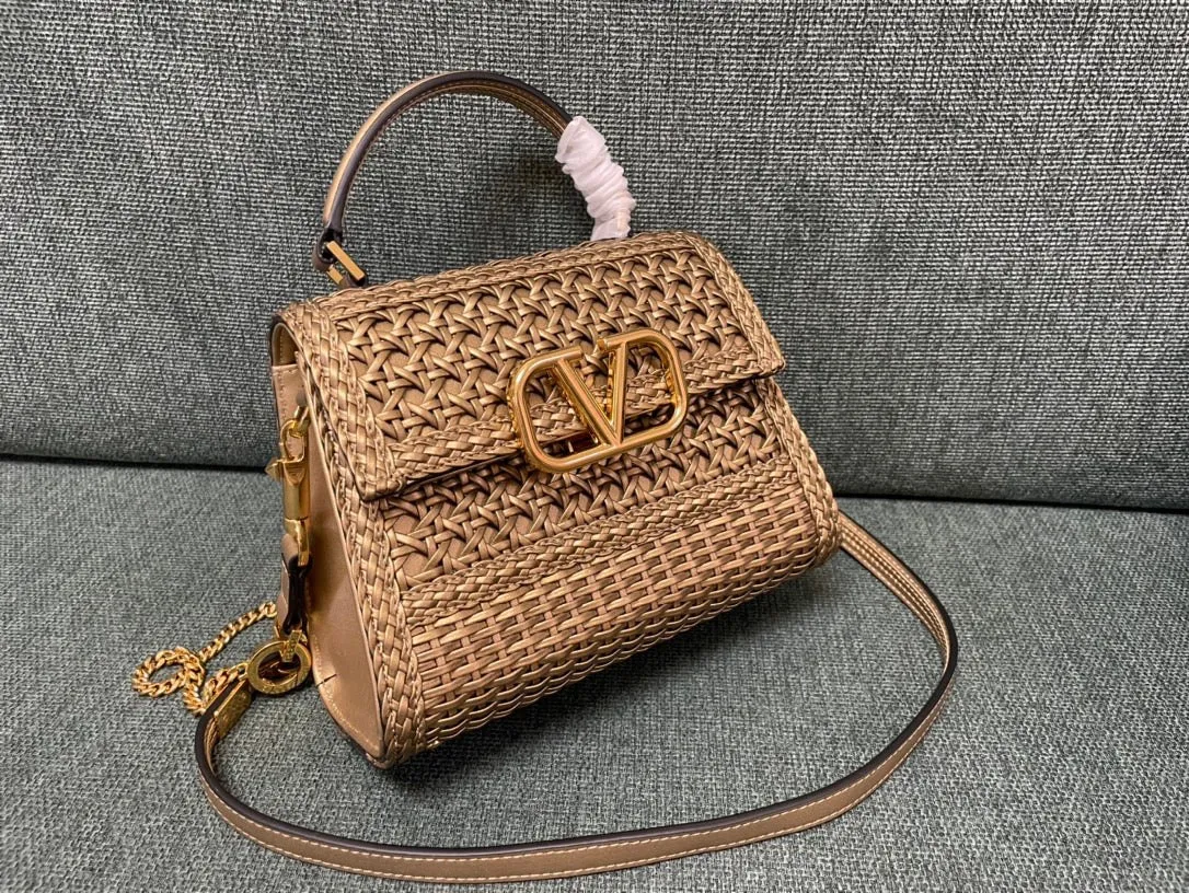 VLTN081 SMALL VSLING HANDBAG / HIGHEST QUALITY VERSION / W8.6xH6.6xD3.5 in